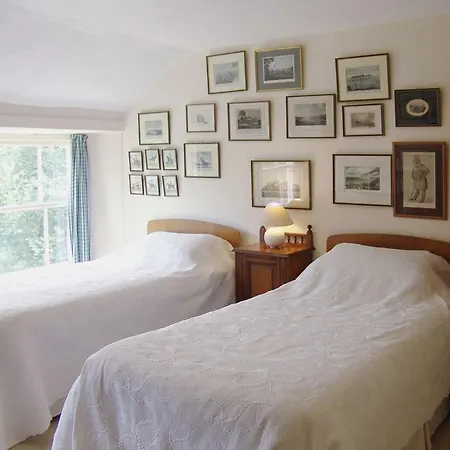 Polcreek Farmhouse,